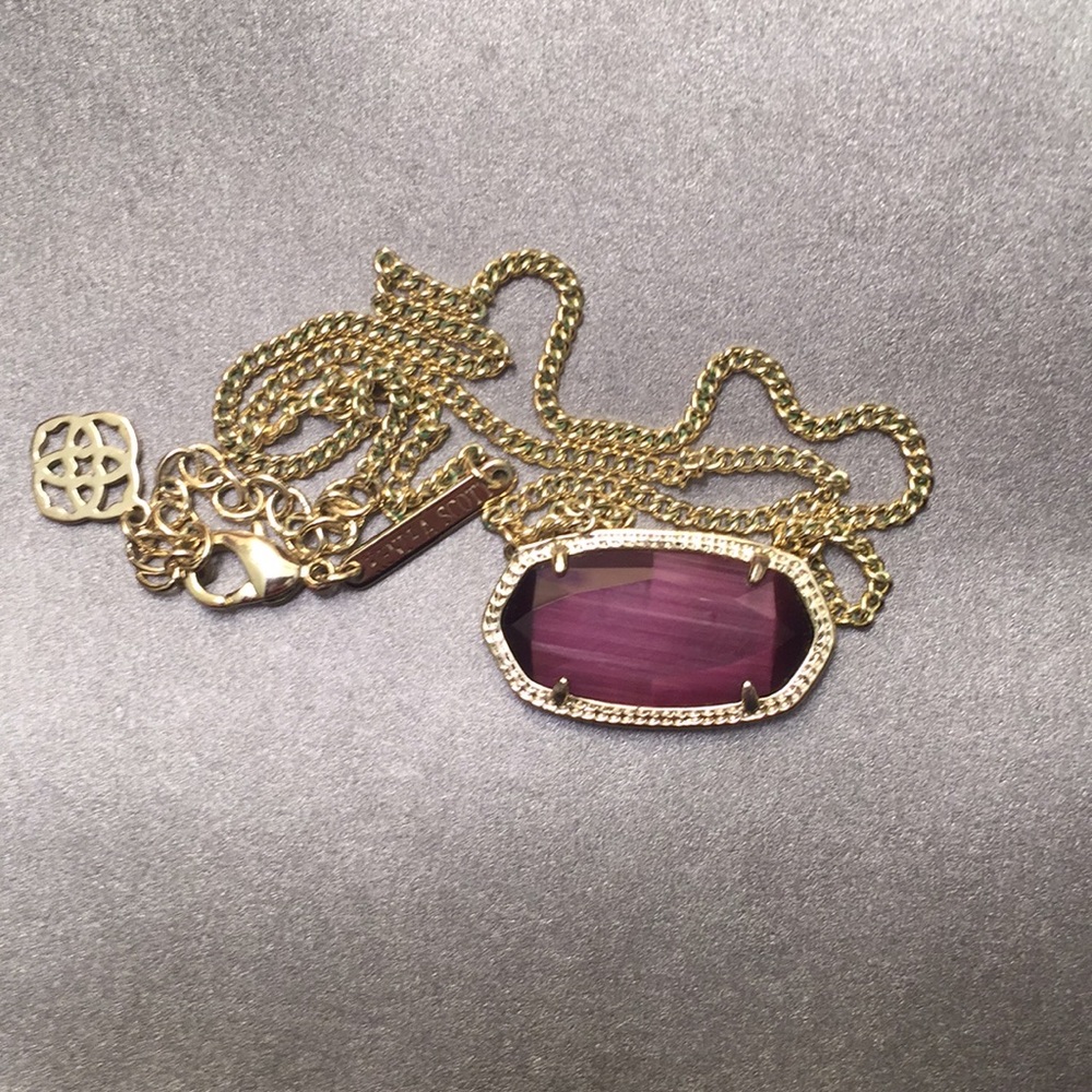 Grape cats eye Dylan